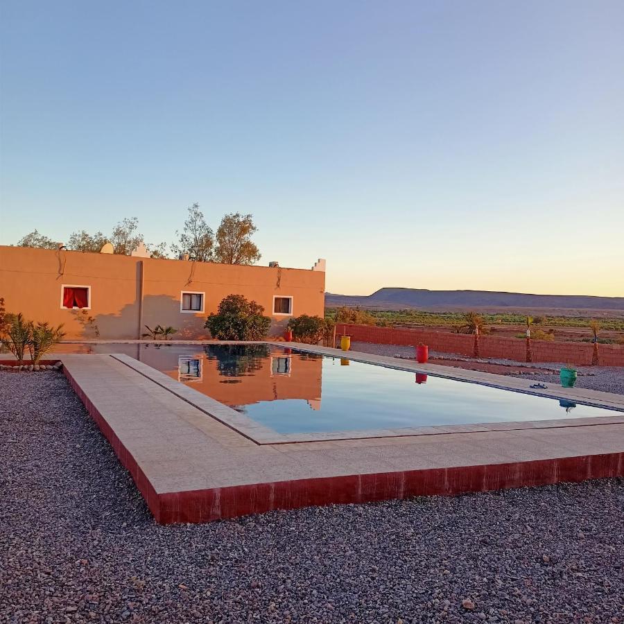 Lescale De Ouarzazate Hotel Tazentoute Exterior photo