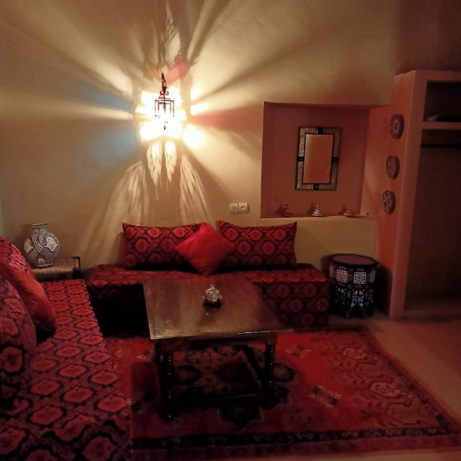 Lescale De Ouarzazate Hotel Tazentoute Exterior photo