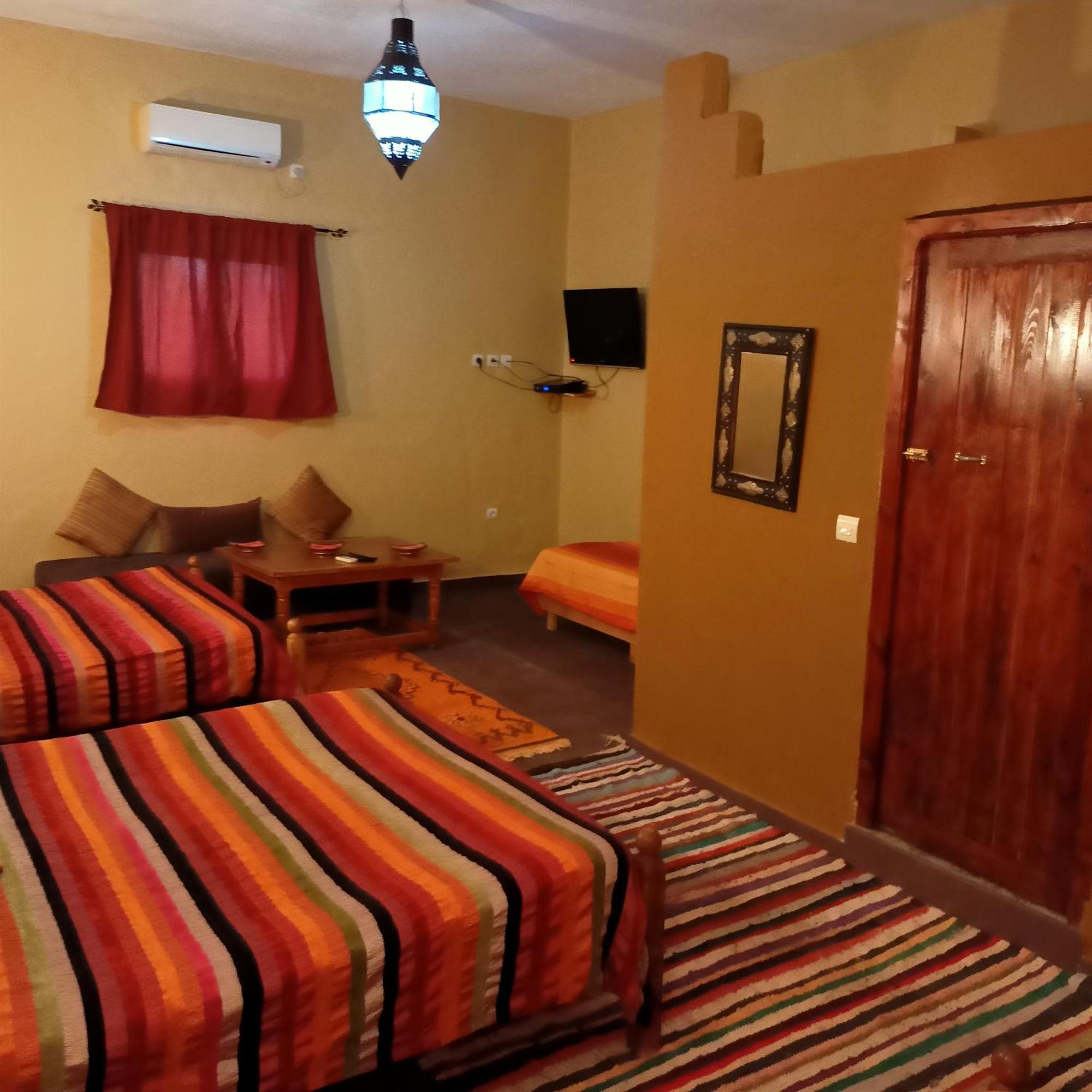 Lescale De Ouarzazate Hotel Tazentoute Exterior photo